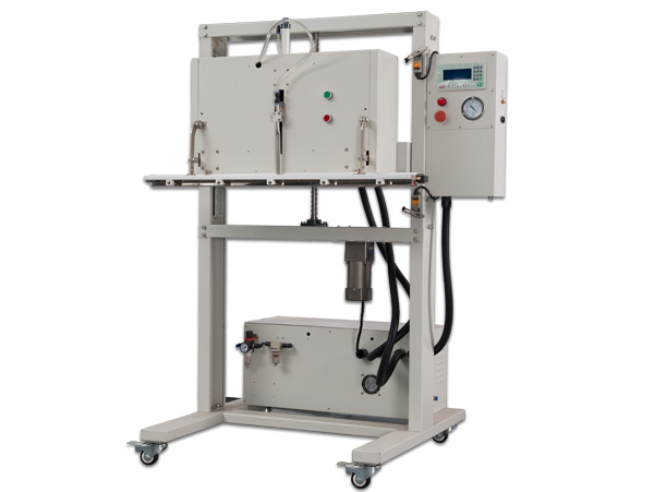 <b>��ʽ�����հ��b�C</b>